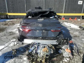 2025 Toyota Camry LE z VIN 4T1DAACK4SU046049, wystawiony jako Copart lot #42629345 z przebiegiem Nie podano mil oraz Nie do naprawy • Non repairable. Historia ofert i sprzedaży dostępna na DreamBid. Obrazek 6.