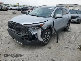2023 Toyota Corolla Cross XLE z VIN 7MUDAABG9PV049306, wystawiony jako Copart lot #53649005 z przebiegiem 39 247 mil mil oraz Szkoda całkowita • Salvage title. Historia ofert i sprzedaży dostępna na DreamBid. Obrazek 1.