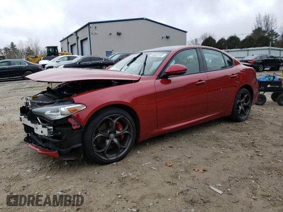 2017 Alfa Romeo Giulia Ti with VIN ZARFAEEN2H7543917, listed as a Copart auction lot 40633153 with 61,490 mi miles. Bid and sale history available at carsss.com. Image 1.