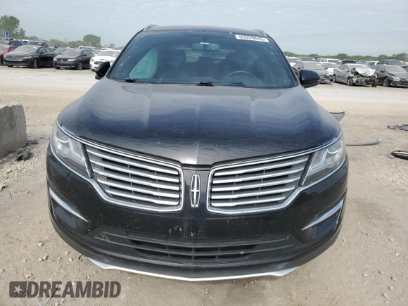 2016 Lincoln MKC Premier with VIN 5LMCJ1C90GUJ18586, listed as a Copart auction lot 55929845 with Not provided miles and Salvage title. Bid and sale history available at DreamBid. Image 5.