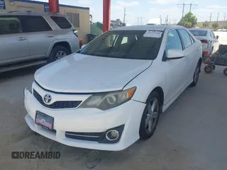 2012 Toyota Camry L with VIN 4T1BF1FK6CU524610, listed as a IAAI auction lot 42113256 with 196,934 mi miles. Bid and sale history available at carsss.com. Image 2.