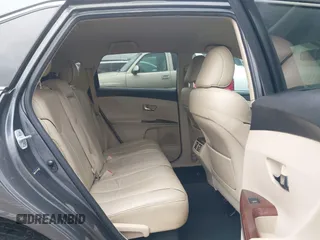 2009 Toyota Venza with VIN 4T3ZE11A19U010180, listed as a IAAI auction lot 41304940 with 178,539 mi miles and . Bid and sale history available at carsss.com. Image 8.