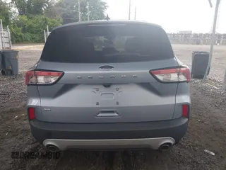 2022 Ford Escape SE with VIN 1FMCU0G66NUB41002, listed as a IAAI auction lot 42616921 with Not provided miles and . Bid and sale history available at DreamBid. Image 17.