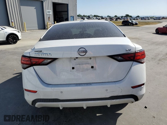 2024 Nissan Sentra SV z VIN 3N1AB8CV9RY231747, wystawiony jako Copart lot #53810205 z przebiegiem 17 746 mil mil oraz Szkoda całkowita • Salvage title. Historia ofert i sprzedaży dostępna na DreamBid. Obrazek 6.