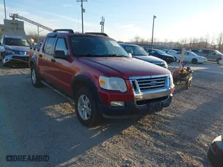 2007 Ford Explorer Sport Trac XLT with VIN 1FMEU31K27UA05825, listed as a IAAI auction lot 41860189 with 132,482 mi miles. Bid and sale history available at carsss.com. Image 1.