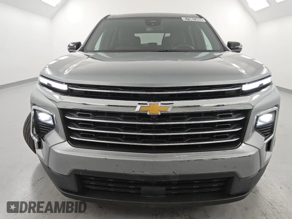 2024 Chevrolet Traverse FWD LT z VIN 1GNERGKS7RJ183916, wystawiony jako Copart lot #57982305 z przebiegiem 30 770 mil mil oraz Czysty tytuł • Clean title. Historia ofert i sprzedaży dostępna na DreamBid. Obrazek 5.