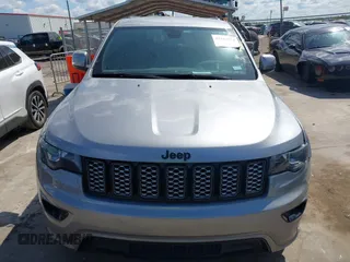 2021 Jeep Grand Cherokee Laredo X z VIN 1C4RJEAG9MC739515, wystawiony jako IAAI lot #42184910 z przebiegiem 45 687 mil mil oraz . Historia ofert i sprzedaży dostępna na DreamBid. Obrazek 12.