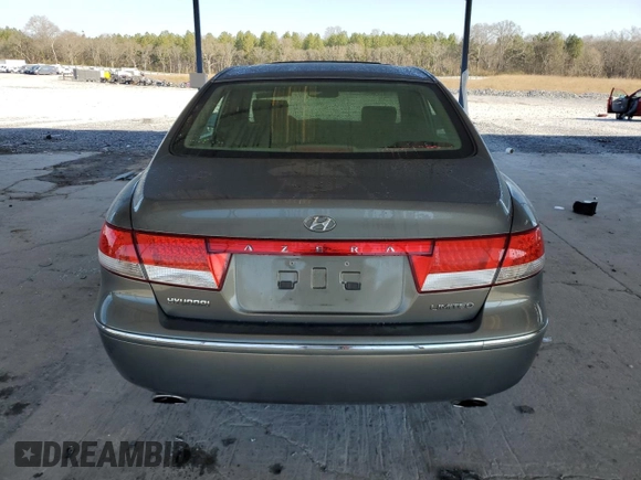 2006 Hyundai Azera SE with VIN KMHFC46F66A124826, listed as a Copart auction lot 48796695 with 134,434 mi miles and Salvage Title. Bid and sale history available at DreamBid. Image 6.