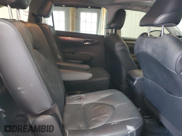 2021 Toyota Highlander Hybrid Limited с VIN 5TDXBRCHXMS025702, выставлен на аукционе Copart как лот 53231575 с пробегом 117 232 миль миль и Списание • Salvage title. История ставок и продаж доступна на DreamBid. Изображение 10.