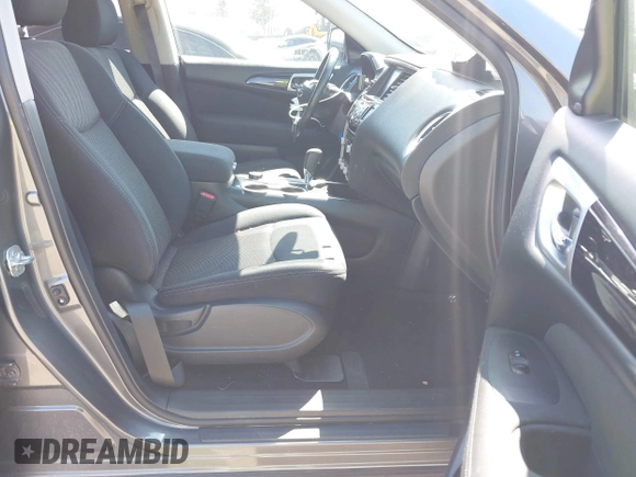 2017 Nissan Pathfinder SL with VIN 5N1DR2MM1HC643706, listed as a IAAI auction lot 41907925 with 88,577 mi miles. Bid and sale history available at carsss.com. Image 5.