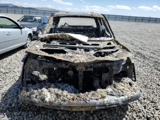 2005 Chevrolet Colorado LS Z71 z VIN 1GCDT196958230165, wystawiony jako Copart lot #54505655 z przebiegiem Nie podano mil oraz Nie do naprawy • Non repairable. Historia ofert i sprzedaży dostępna na DreamBid. Obrazek 5.