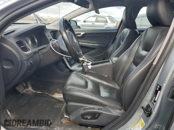 2013 Volvo S60 T5 Premier with VIN YV1612FS8D2184541, listed as a Copart auction lot 53500845 with 257,398 mi miles and Clean Title. Bid and sale history available at carsss.com. Image 7.