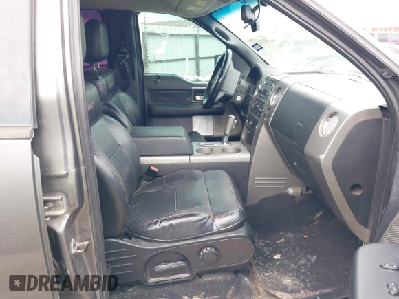 2008 Ford F-150 XL with VIN 1FTRW12W68KD95752, listed as a IAAI auction lot 41872451 with 188,078 mi miles. Bid and sale history available at carsss.com. Image 5.