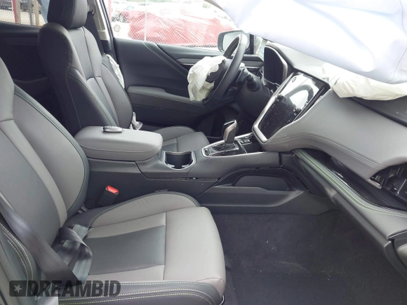 2025 Subaru Outback Onyx z VIN 4S4BTALCXS3181505, wystawiony jako IAAI lot #42365723 z przebiegiem 8 654 mil mil oraz . Historia ofert i sprzedaży dostępna na DreamBid. Obrazek 5.
