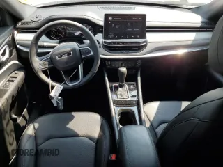 2024 Jeep Compass Limited z VIN 3C4NJDCN7RT593129, wystawiony jako Copart lot #57845515 z przebiegiem 11 086 mil mil oraz Szkoda całkowita • Salvage title. Historia ofert i sprzedaży dostępna na DreamBid. Obrazek 8.