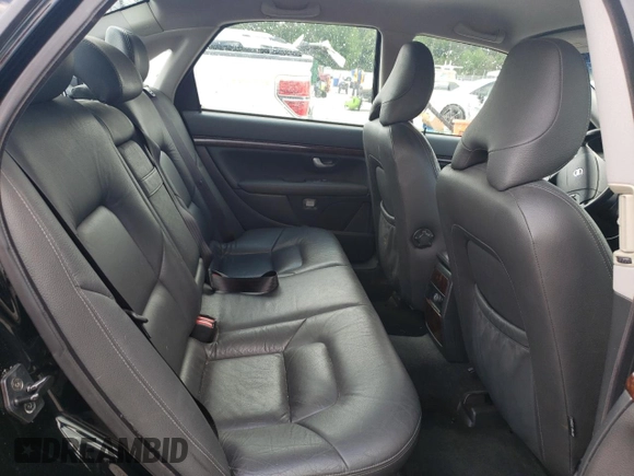 2005 Volvo S80 z VIN YV1TS592251392046, wystawiony jako Copart lot #55483455 z przebiegiem 76 762 mil mil oraz Szkoda całkowita • Salvage title. Historia ofert i sprzedaży dostępna na DreamBid. Obrazek 10.