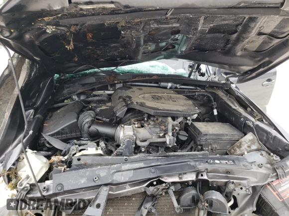 2018 Toyota Tacoma SR z VIN 5TFCZ5AN8JX143068, wystawiony jako Copart lot #58862394 z przebiegiem Nie podano mil oraz Nie do naprawy • Non repairable. Historia ofert i sprzedaży dostępna na DreamBid. Obrazek 13.