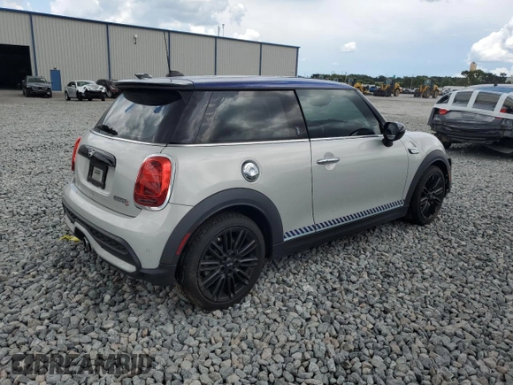 2022 MINI Hardtop Cooper S with VIN WMW53DH06N2S21412, listed as a Copart auction lot 61876185 with Not provided miles and Salvage title. Bid and sale history available at DreamBid. Image 3.