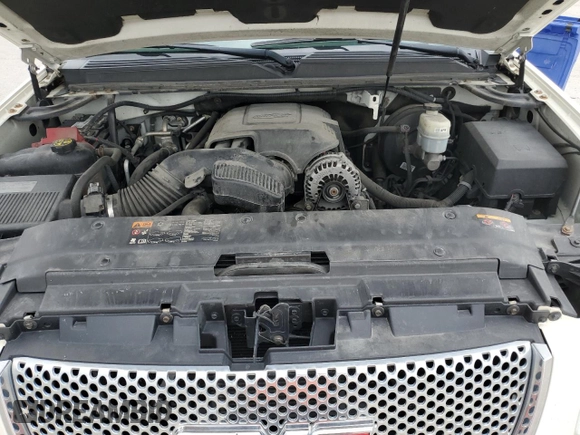 2014 GMC Yukon XL Denali with VIN 1GKS2MEF2ER242190, listed as a Copart auction lot 51598695 with 188,081 mi miles and Salvage Title. Bid and sale history available at carsss.com. Image 12.