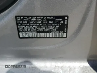 2012 Volkswagen Passat SE с VIN 1VWBH7A36CC020871, выставлен на аукционе Copart как лот 54721285 с пробегом 164 111 миль миль и Списание • Salvage title. История ставок и продаж доступна на DreamBid. Изображение 12.