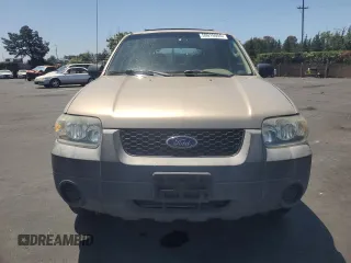 2007 Ford Escape XLS с VIN 1FMYU02Z17KA20500, выставлен на аукционе Copart как лот 59016055 с пробегом 215 936 миль миль и Списание • Salvage title. История ставок и продаж доступна на DreamBid. Изображение 5.