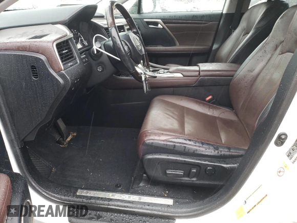 2016 Lexus RX 350 z VIN JTJBZMCAXG2003686, wystawiony jako Copart lot #43204005 z przebiegiem 125 771 mil mil oraz Szkoda całkowita • Salvage title. Historia ofert i sprzedaży dostępna na DreamBid. Obrazek 7.