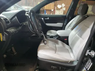 2014 Kia Sorento SX with VIN 5XYKWDA74EG484718, listed as a Copart auction lot 60921415 with 110,820 mi miles and Clean title. Bid and sale history available at DreamBid. Image 7.