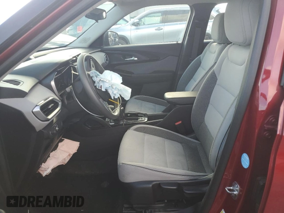 2021 Chevrolet TrailBlazer LS with VIN KL79MNSL0MB123823, listed as a Copart auction lot 82370674 with 48,229 mi miles and Salvage Title. Bid and sale history available at carsss.com. Image 7.
