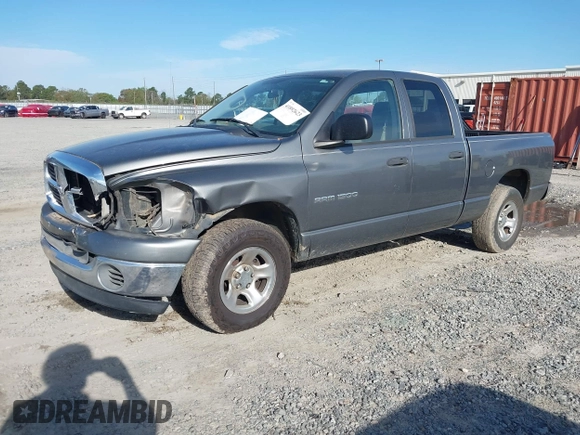 2006 Dodge 1500 SLT z VIN 1D7HA18N16S602186, wystawiony jako IAAI lot #41892623 z przebiegiem 287 804 mil mil oraz . Historia ofert i sprzedaży dostępna na DreamBid. Obrazek 2.