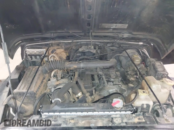 1999 Jeep Wrangler Sahara z VIN 1J4FY49S4XP432567, wystawiony jako IAAI lot #41562455 z przebiegiem Nie podano mil oraz . Historia ofert i sprzedaży dostępna na DreamBid. Obrazek 10.