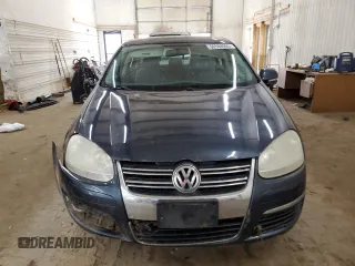 2008 Volkswagen Jetta SE с VIN 3VWRM71K78M048766, выставлен на аукционе Copart как лот 60588995 с пробегом 180 857 миль миль и Списание • Salvage title. История ставок и продаж доступна на DreamBid. Изображение 5.