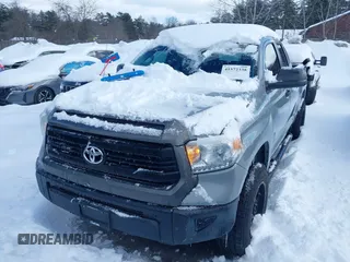 2014 Toyota Tundra 4WD Truck SR with VIN 5TFUM5F13EX051817, listed as a IAAI auction lot 41572338 with 138,459 mi miles. Bid and sale history available at carsss.com. Image 17.