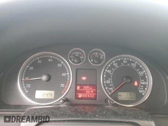 2004 Volkswagen Passat GLS z VIN WVWPD63B34E075688, wystawiony jako Copart lot #56297475 z przebiegiem 135 684 mil mil oraz Szkoda całkowita • Salvage title. Historia ofert i sprzedaży dostępna na DreamBid. Obrazek 9.