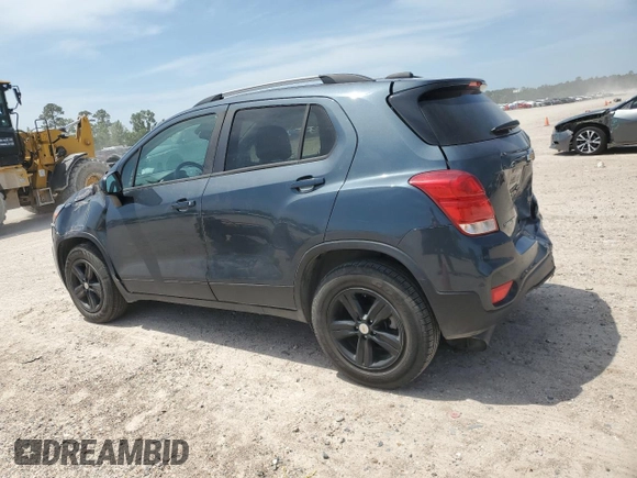 2021 Chevrolet Trax LT with VIN KL7CJPSB0MB325921, listed as a Copart auction lot 56986325 with 78,937 mi miles and Salvage title. Bid and sale history available at DreamBid. Image 2.