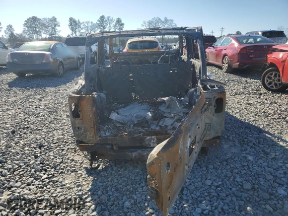 2013 Jeep Wrangler Unlimited Sport z VIN 1C4BJWDG0DL638009, wystawiony jako Copart lot #87440964 z przebiegiem Nie podano mil oraz Nie do naprawy • Non repairable. Historia ofert i sprzedaży dostępna na DreamBid. Obrazek 6.
