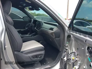 2025 Lexus TX 500h F Sport Premium with VIN 5TDABAB62SS009112, listed as a IAAI auction lot 42456147 with 2,490 mi miles and . Bid and sale history available at DreamBid. Image 5.