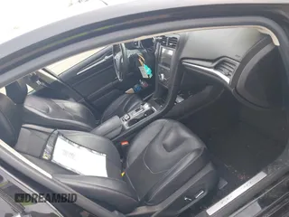 2020 Ford Fusion Titanium with VIN 3FA6P0K94LR117138, listed as a IAAI auction lot 42345819 with 88,117 mi miles and . Bid and sale history available at DreamBid. Image 5.