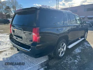 2019 Chevrolet Suburban Premier with VIN 1GNSKJKC3KR183500, listed as a Copart auction lot 45542635 with 253,160 mi miles and Clean Title. Bid and sale history available at DreamBid. Image 4.