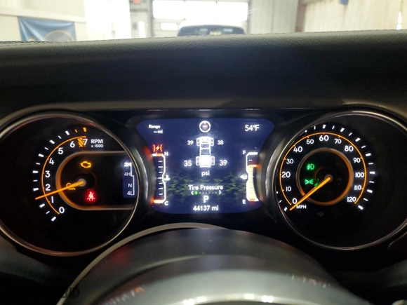 2023 Jeep Gladiator Overland with VIN 1C6HJTFG3PL564098, listed as a Copart auction lot 51505785 with 44,137 mi miles and Clean Title. Bid and sale history available at carsss.com. Image 9.