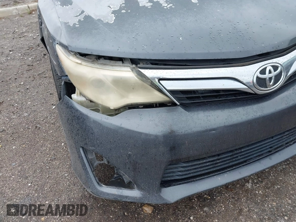 2012 Toyota Camry L with VIN 4T1BF1FK9CU047543, listed as a IAAI auction lot 41985053 with 222,363 mi miles. Bid and sale history available at carsss.com. Image 6.
