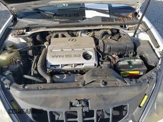 2005 Lexus ES 330 with VIN JTHBA30G755139765, listed as a IAAI auction lot 42075614 with 172,647 mi miles. Bid and sale history available at carsss.com. Image 10.