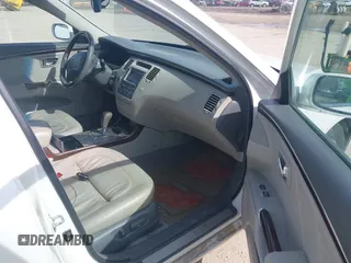 2009 Hyundai Azera Limited z VIN KMHFC46F99A368183, wystawiony jako IAAI lot #41769940 z przebiegiem 144 339 mil mil oraz . Historia ofert i sprzedaży dostępna na DreamBid. Obrazek 5.