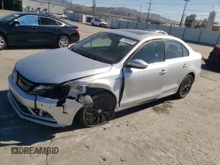 2015 Volkswagen Jetta Sedan Hybrid SEL Premium with VIN 3VW637AJ7FM400853, listed as a Copart auction lot 74588603 with 36,030 mi miles. Bid and sale history available at carsss.com. Image 1.