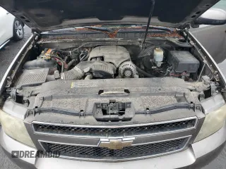 2011 Chevrolet Suburban LT with VIN 1GNSKJE33BR115659, listed as a Copart auction lot 68954724 with 149,867 mi miles and Clean Title. Bid and sale history available at carsss.com. Image 11.