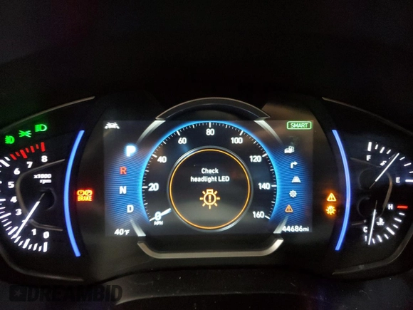 2020 Hyundai Santa Fe Limited with VIN 5NMS5CAD4LH157399, listed as a Copart auction lot 46675725 with 44,686 mi miles and Salvage Title. Bid and sale history available at DreamBid. Image 9.