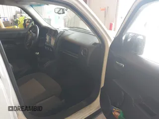 2016 Jeep Patriot Sport with VIN 1C4NJPBA4GD809148, listed as a IAAI auction lot 42278314 with 120,374 mi miles and . Bid and sale history available at DreamBid. Image 5.