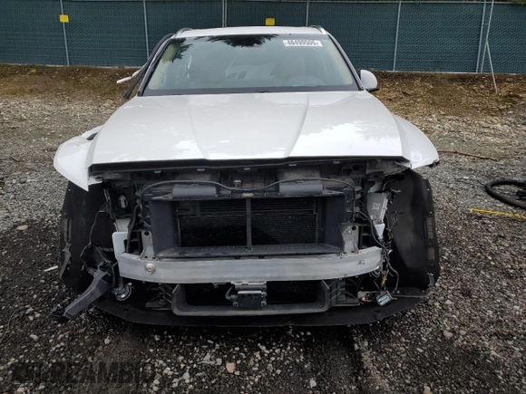 2021 Genesis GV80 with VIN KMUHCESC7MU074980, listed as a Copart auction lot 48499505 with 42,568 mi miles and Salvage Title. Bid and sale history available at DreamBid. Image 5.