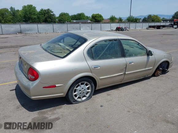 2000 Nissan Maxima GXE with VIN JN1CA31D3YT722606, listed as a IAAI auction lot 42449273 with Not provided miles and . Bid and sale history available at DreamBid. Image 4.