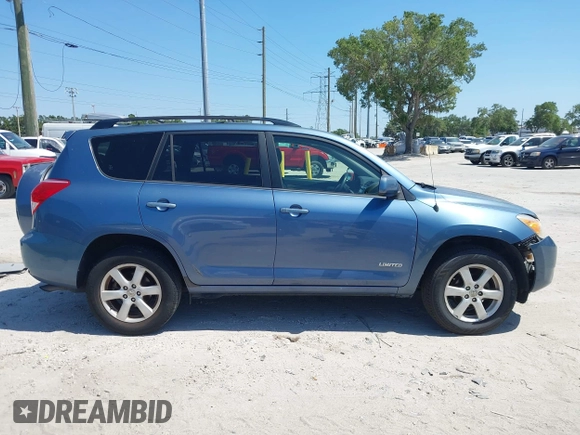 2008 Toyota RAV4 Limited с VIN JTMZD31V085093608, выставлен на аукционе IAAI как лот 42041980 с пробегом 127 613 миль миль и . История ставок и продаж доступна на DreamBid. Изображение 13.