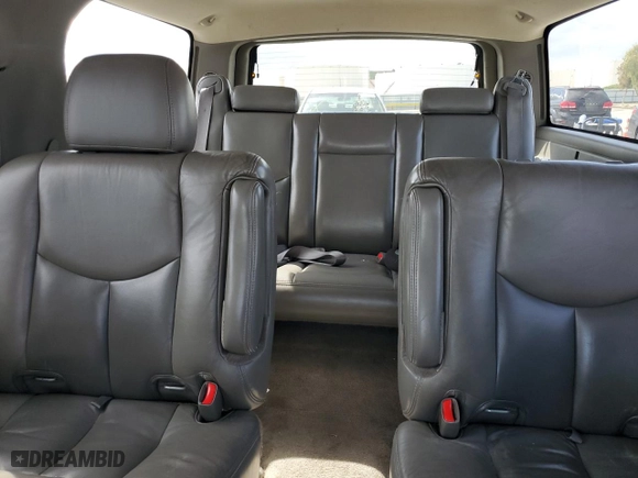 2006 GMC Yukon XL Denali with VIN 1GKFK66UX6J135785, listed as a Copart auction lot 50426245 with NaN miles and Salvage Title. Bid and sale history available at carsss.com. Image 10.